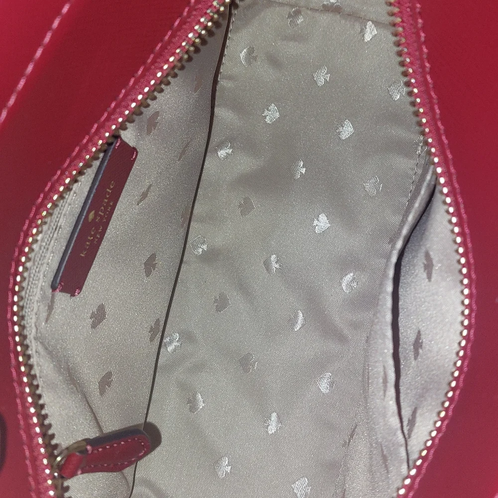 Kate Spade Staci Medium Satchel Crossbody With Matching Wallet in Red Currant